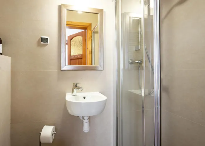 Staszelowka بيت ضيافة